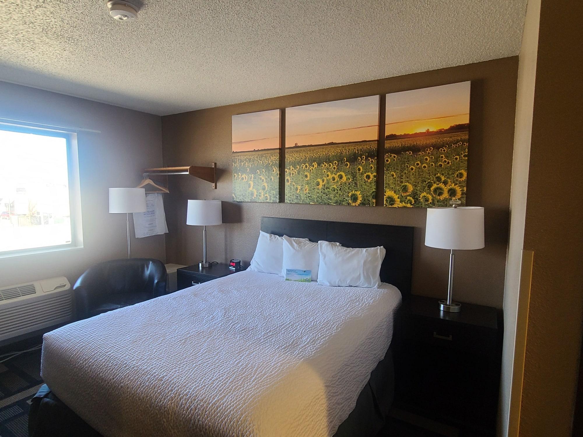 Days Inn By Wyndham Watertown Extérieur photo